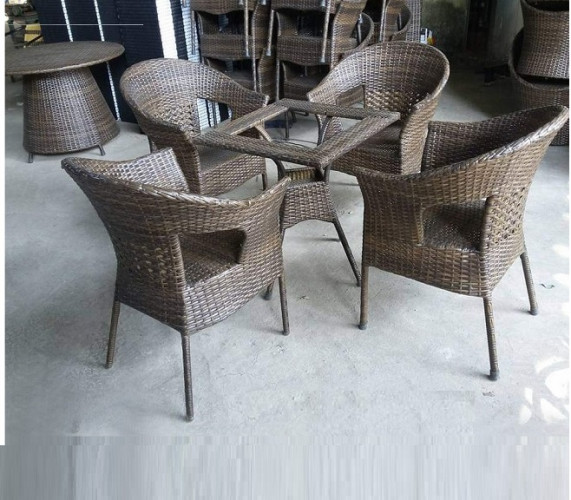 Bàn ghế decor nhựa giả mây