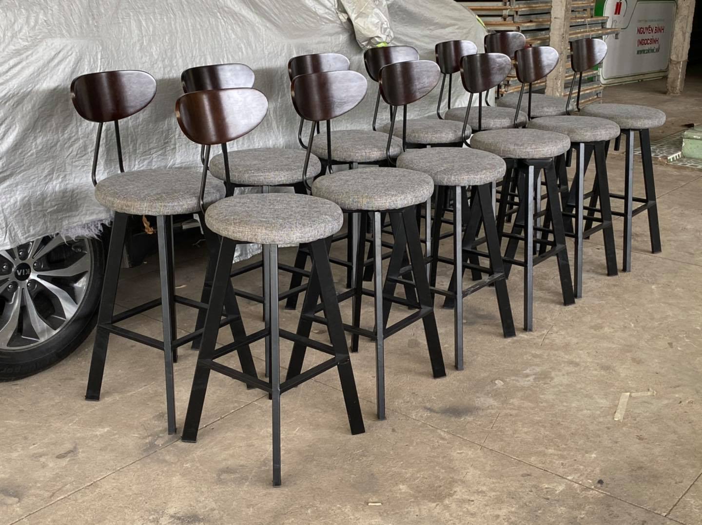 bàn ghế sắt cho quán cafe đẹp