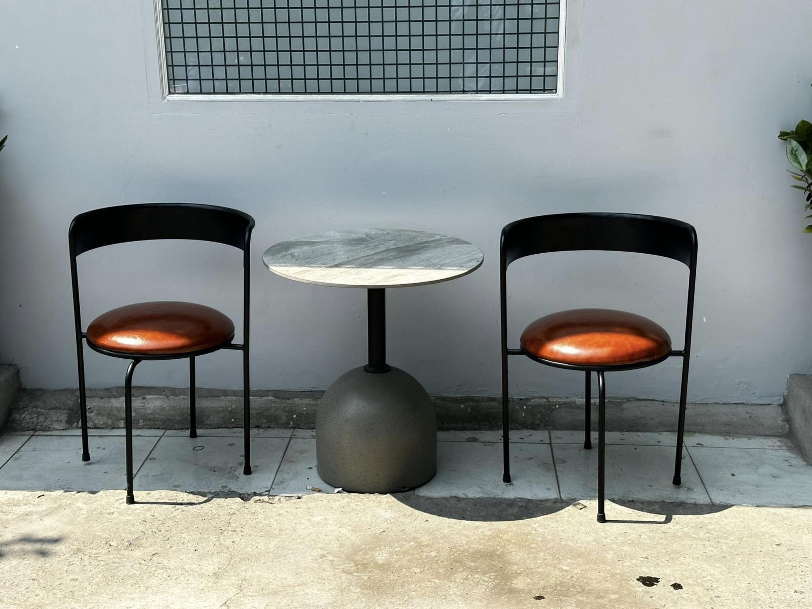 bàn ghế trang trí ban công bình phước
