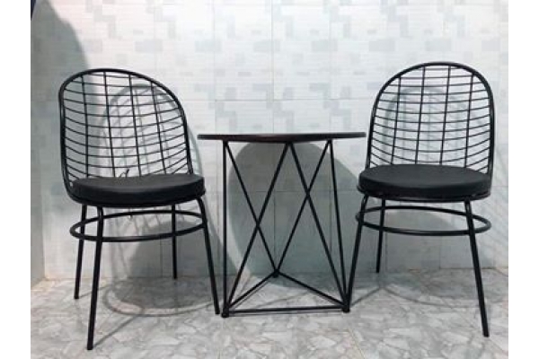 Bộ bàn ghế sắt ngoài trời